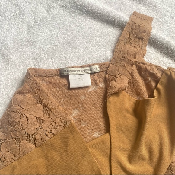 nude one shoulder lace crop top - Picture 2 of 6